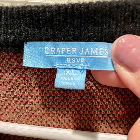 Draper James Christmas Cardigan with Red Poinsettia Design, Size XL - Picture 3 of 4